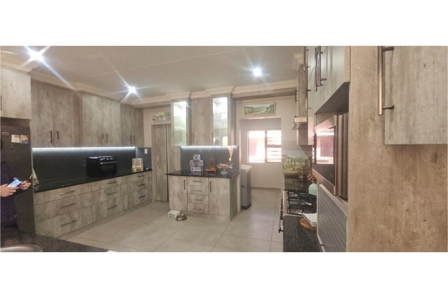 3 Bedroom Property for Sale in Hillcrest Northern Cape